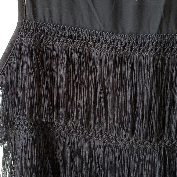 NY & CO BLACK SLEEVELESS FRINGE TOP SIZE SMALL FUN PARTY FLAPPER COCKTAIL - Picture 4 of 11